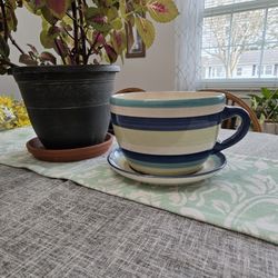 Planter Large Coffee Cup Styled