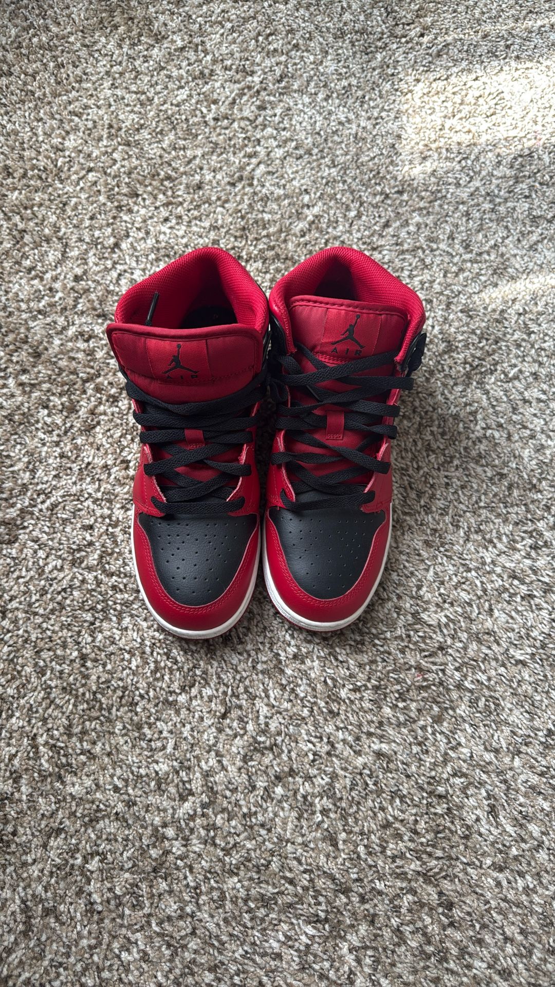 Nike Air Jordans 1s Bred