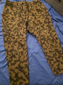 Nike tech camo sweatpants XL