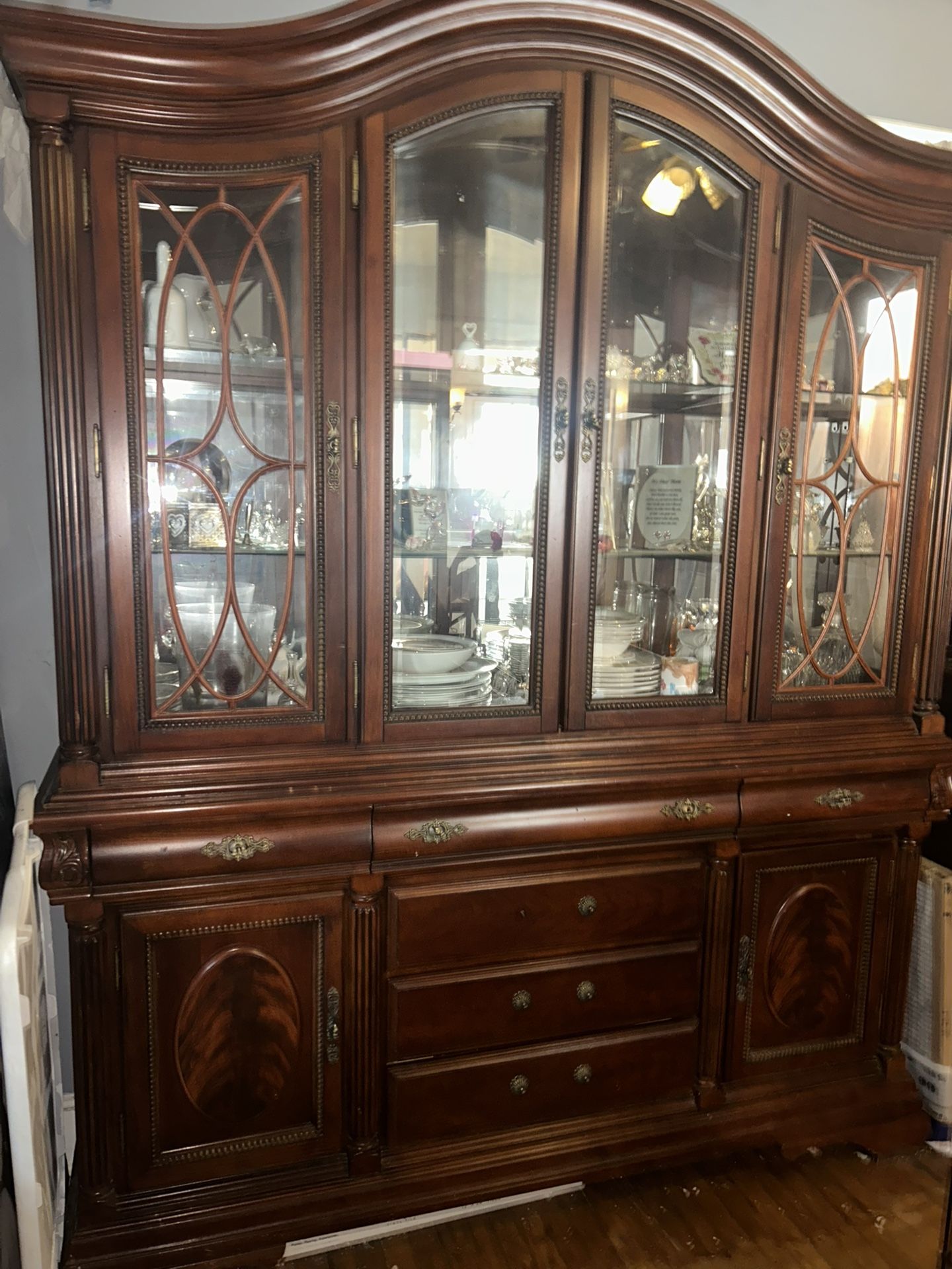 China cabinet Cherry Oak