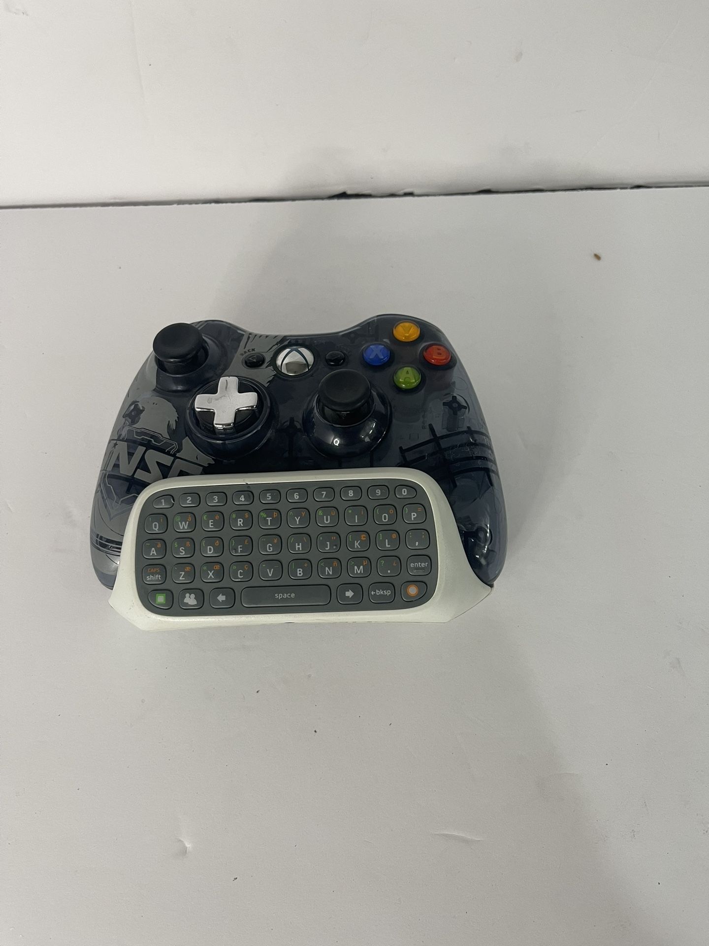 Microsoft Xbox 360 Halo 4 UNSC Wireless Controller Clear Black Model 1546 WORKS