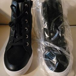 Aldo Black Leather Heel Hidden Wedge 9M New In BOX