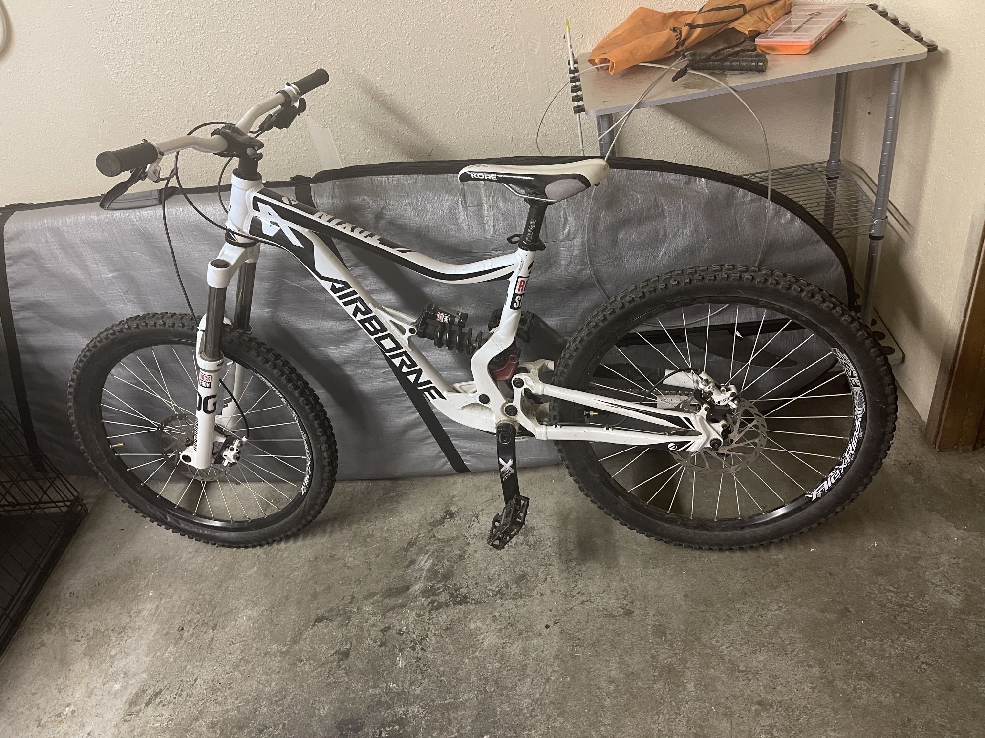 The Airborne Toxin Down Hill Mountain Bike