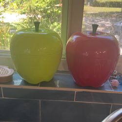 2 Plastic Containers 