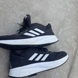 One Pair Of Tennis Shoes In Good Condition Like  New. Size 10