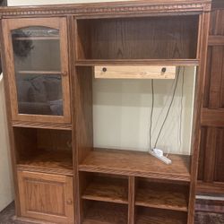 Oak Entertainment System