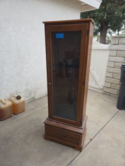 Rifle cabinet