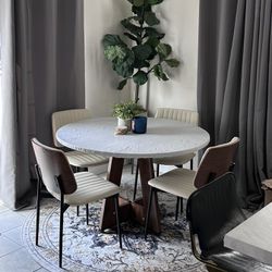 4 Modern Chair And Table 