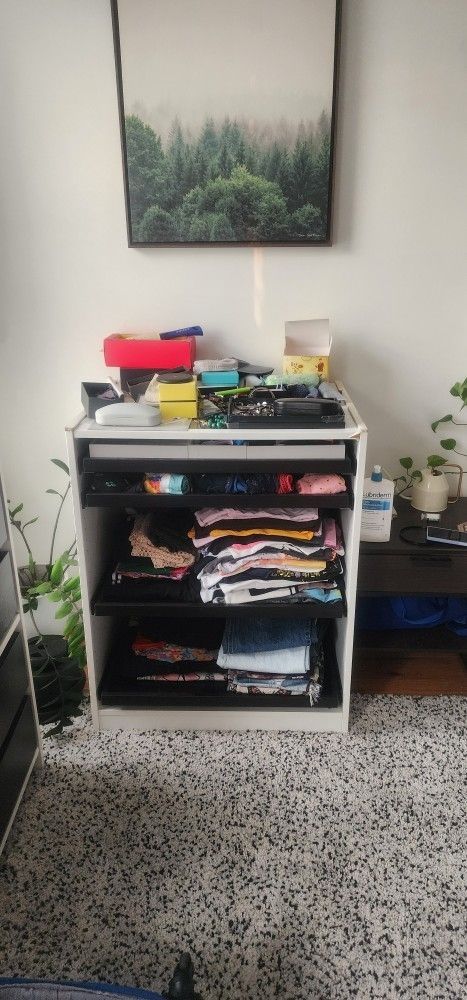 4-Level GLASS TOP Open Front Dresser Island