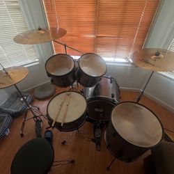 Tama Drum Set w/ Zildjian Cymbals & Tama Pedal – $350 Firm