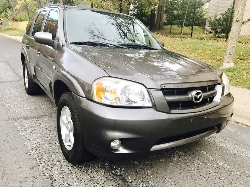 2005 Mazda Tribute