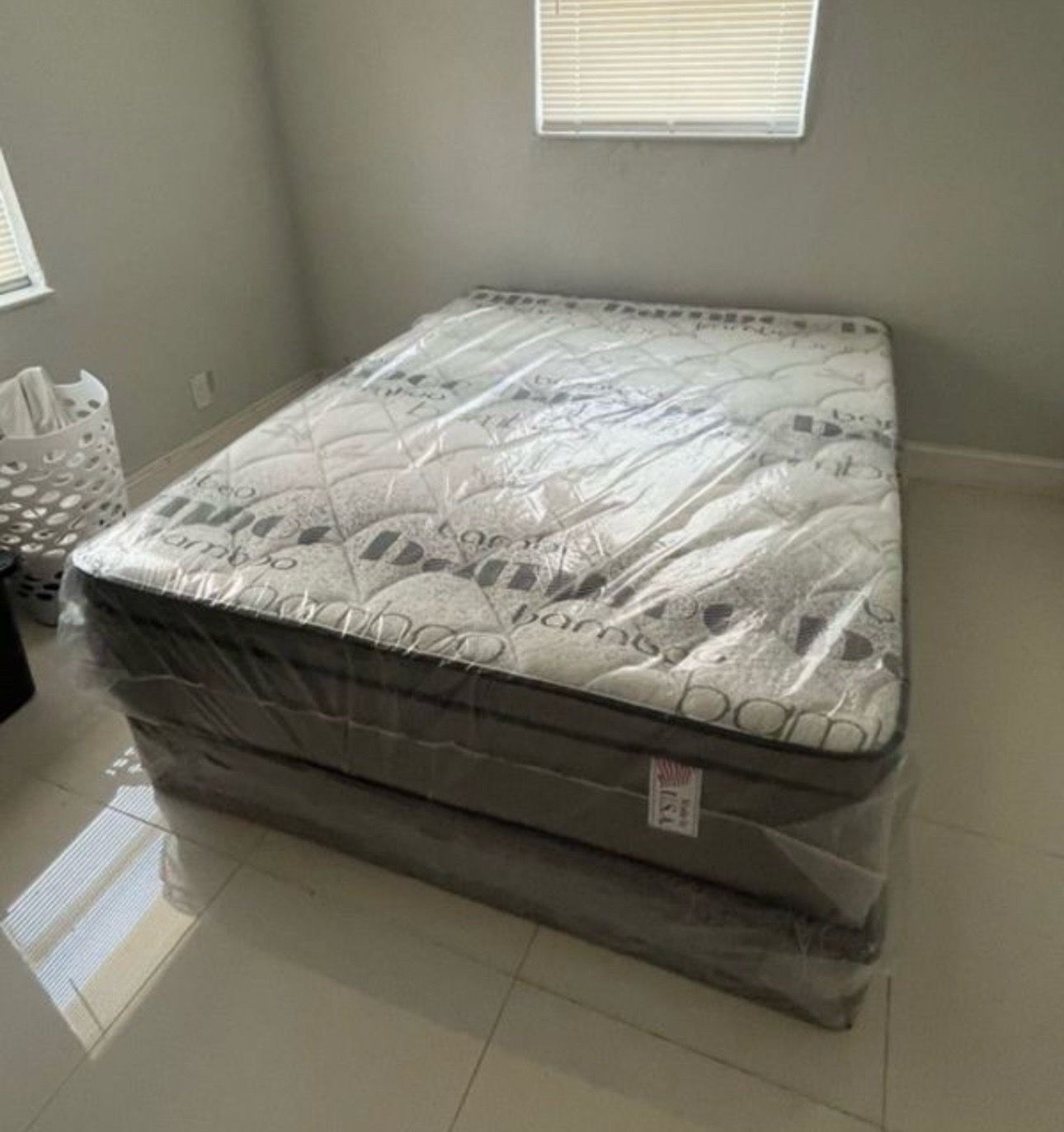 NEW MATTRESS QUEEN SIZE PILLOW- TOP WITH BOX SPRING