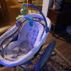 Graco Baby Swing