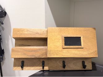 Wall key/mail holder organizer
