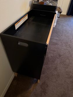 Baby changing table