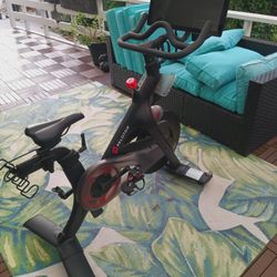 Peloton bike $200