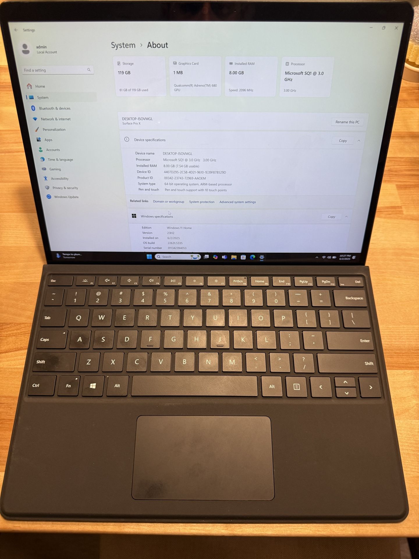 Microsoft Surface Pro X 13 inch 128 GB SSD 8 GB Keyboard/Powercord