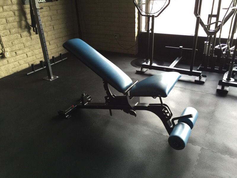 ProMaxima PL 610 Adjustable Bench for Sale in Phoenix AZ OfferUp