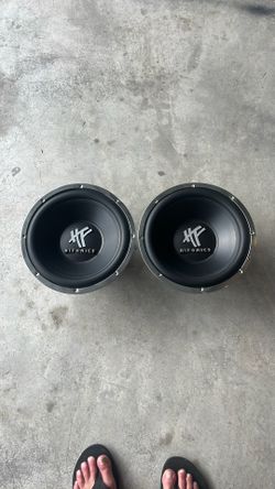 Two. 12 Inch Phonic Speakers Work Perfect