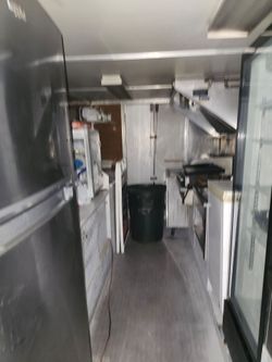 2000s food truck
