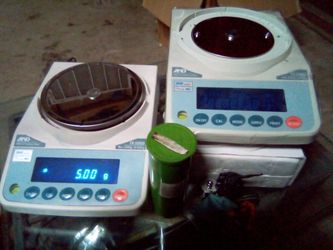 A&d fx-2000i portable scale