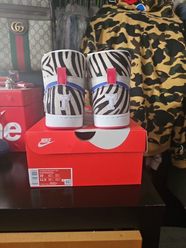 NIKE DUNK HIGH TSU