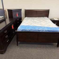 Queen Bedroom Set! 0 Money Down! 