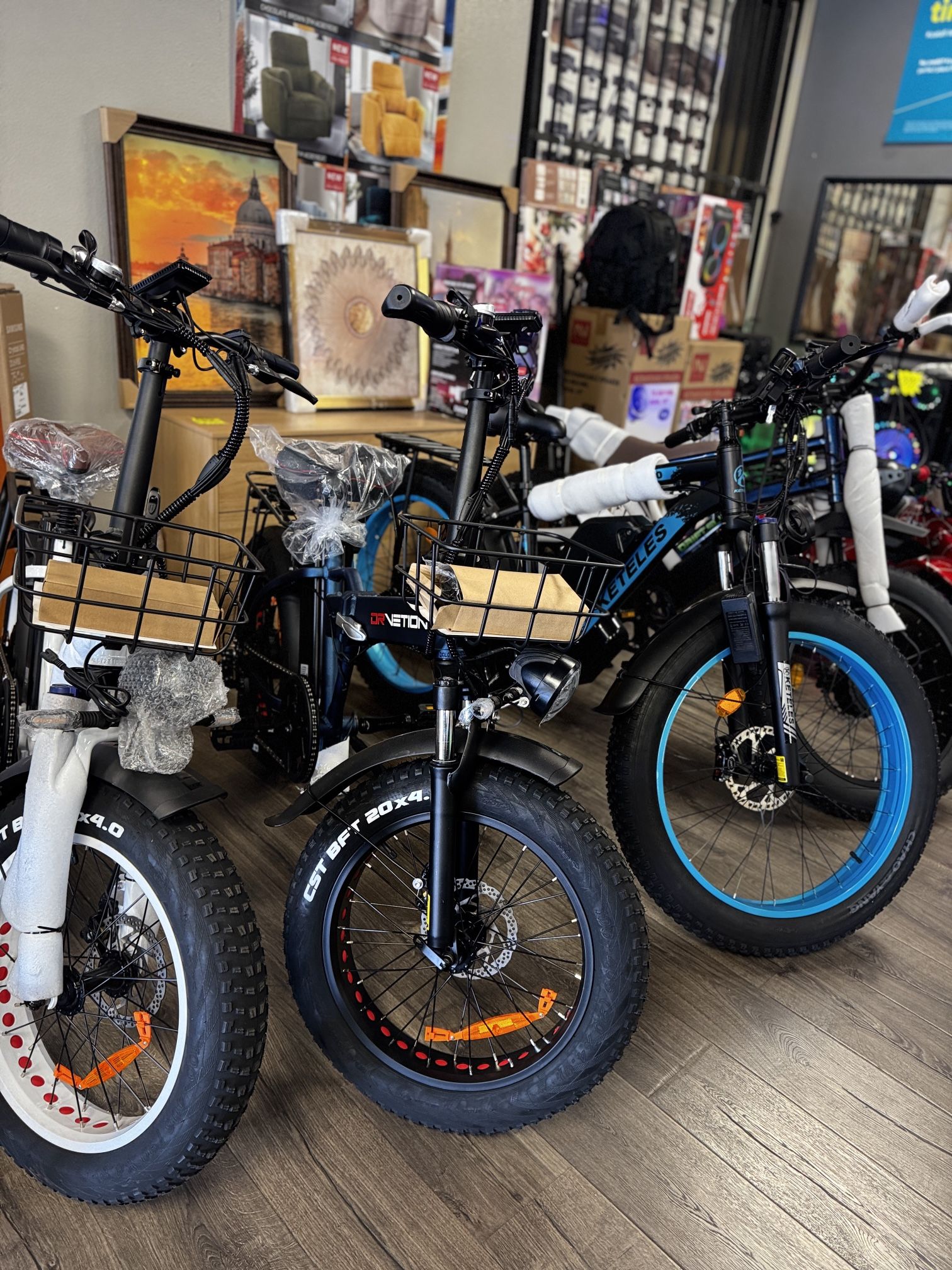 Electric Bikes (Take It Home In Payments/ llévatelo a casa en pagos)