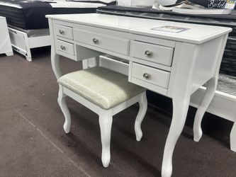 Vanity With Stool Floor Model Liquidation Sale!
