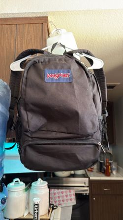 Black JANSPORT back pack