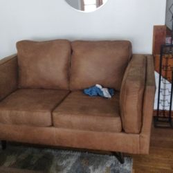Ashley  Furniture 
