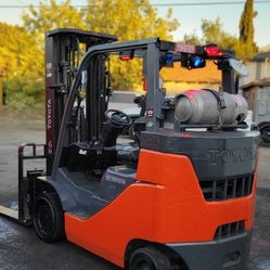 Toyota Forklift 