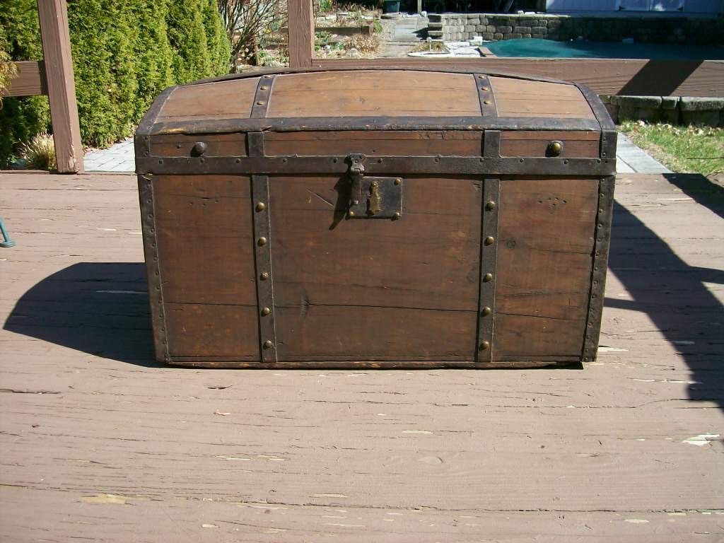 Vintage trunk