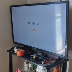 32 Inch Amazon Fire TV With Remote