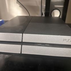 Play Station 4