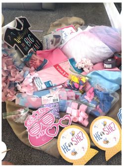 Gender reveal decoration, all for $25