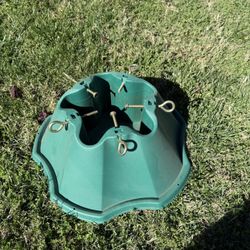 Live Tree Stand Used Once $15