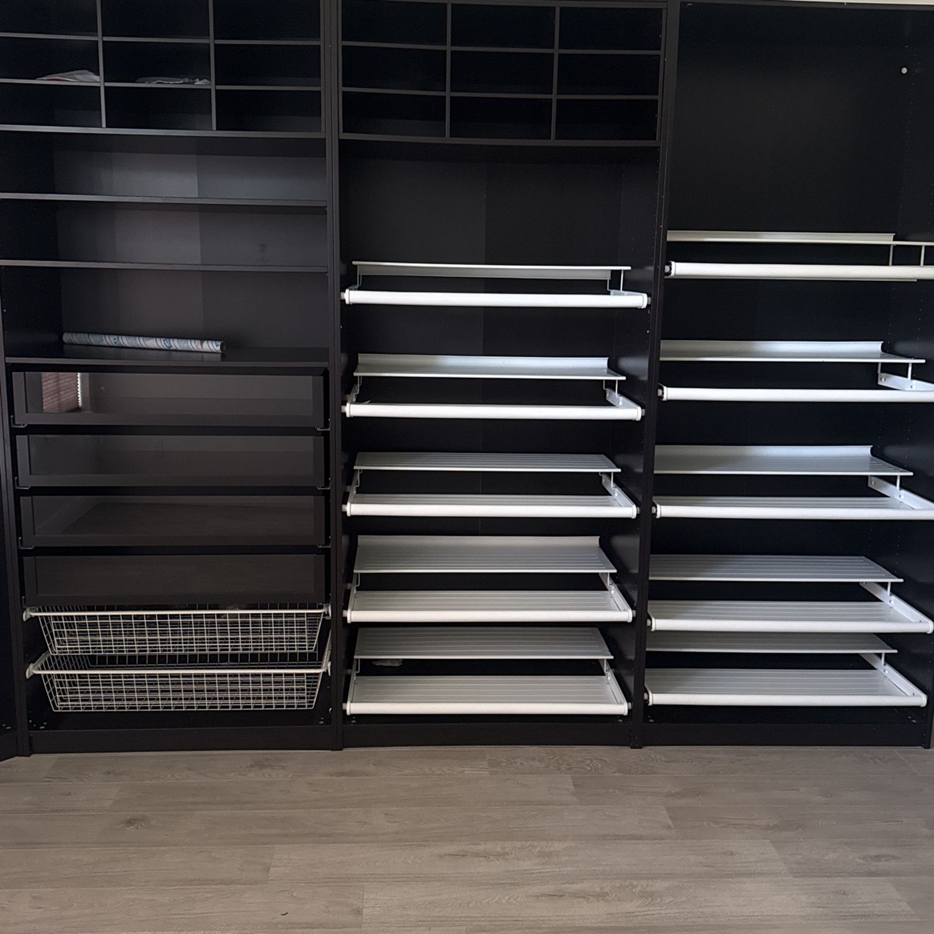 modern shoe Display/Storage shelves With Pullout Baskets & Drawers