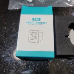 2 In 1 USB-C Adapter