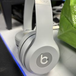 Head Phones 
