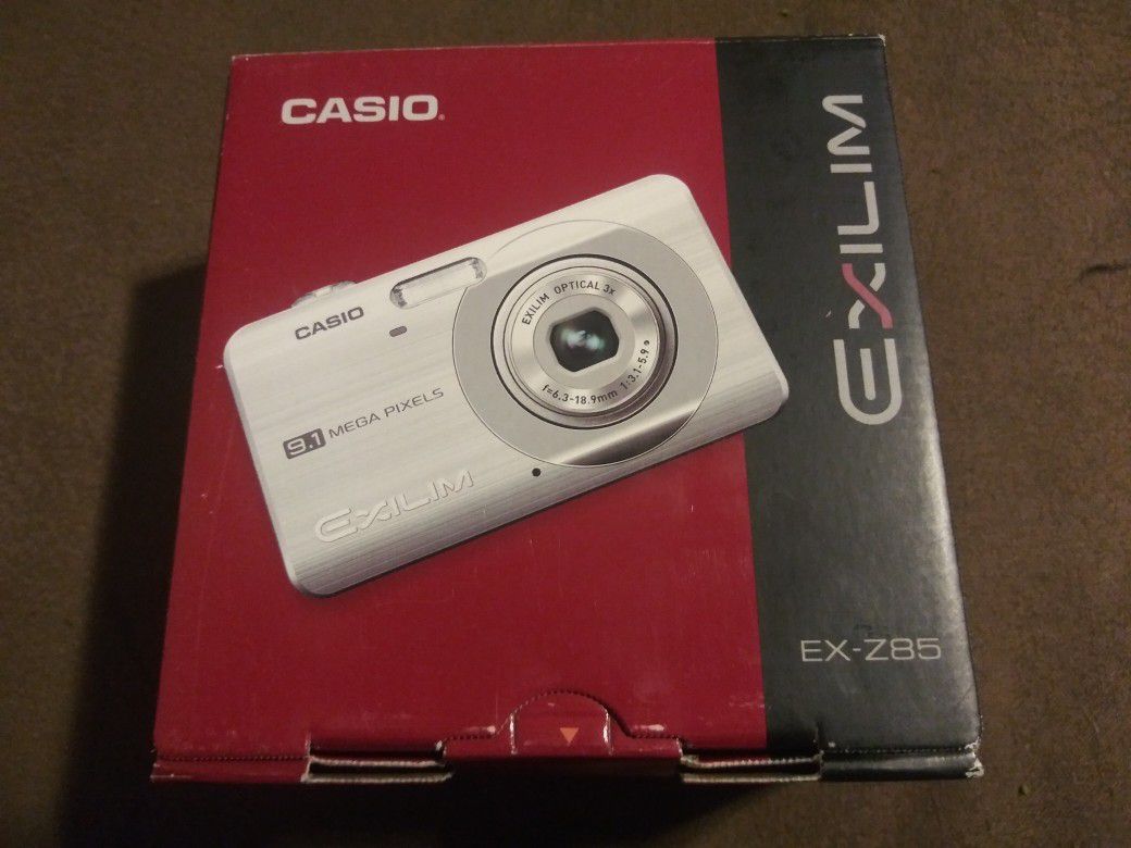 Republiek Dubbelzinnig voorbeeld Casio EXILIM ZOOM EX-Z85 9.1MP Slim Digital Camera Windows PC USB Driver  for Sale in Kannapolis, NC - OfferUp