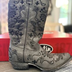 Cowgirl Boots 