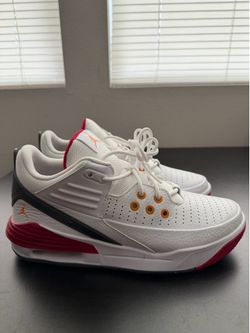 Jordan Max Aura 5