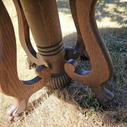 Round Claw Foot Antique Oak Dining Table