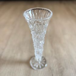 Anna Hütte Lead Crystal 10" Trumpet Bud Vase –m