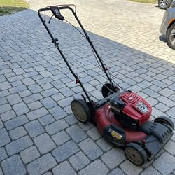 Troy Built Self Propel Lawn Mower