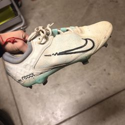 softball metal cleats 9.5