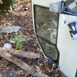 2013 Ford Transi Connect driver side Window And Glass