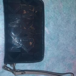 Black Zip Around Wristlet Wallet With A Lot Of CC/ID Slots. Good Condition!