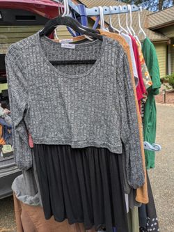 Long sleeve nursing shirts size XL